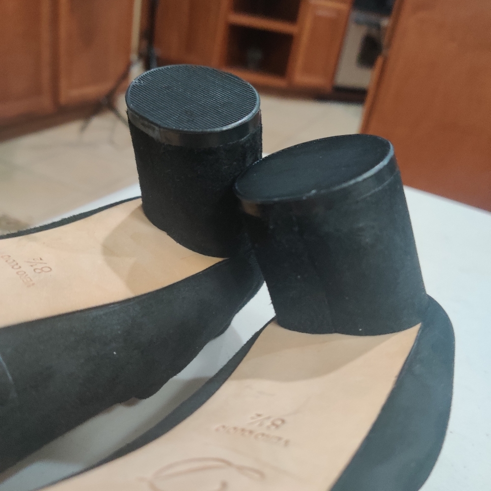 Delman Black Suede Heels NEW - Picture 11 of 16